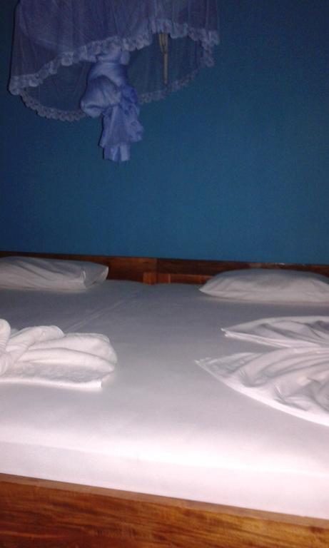 Levi's Tourist – Anuradhapura Hotel Bagian luar foto