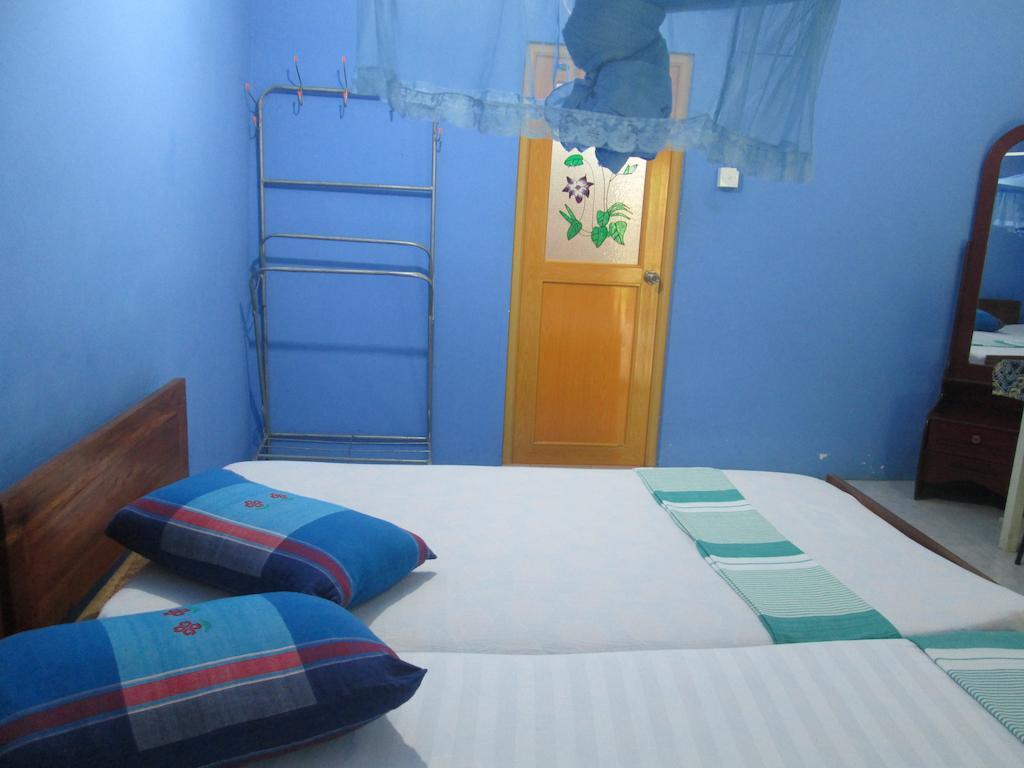 Levi's Tourist – Anuradhapura Hotel Bagian luar foto